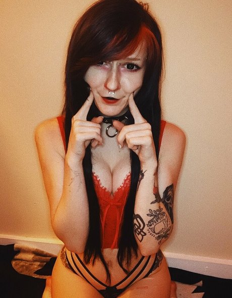 elflovingherself erotic actress img