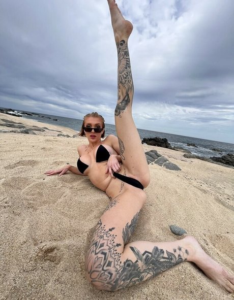 cute onlyfans erotic gallery