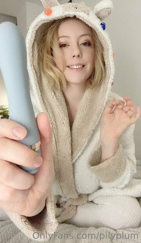 pilyplum hot pornstar pictures