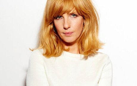 Kelly Reilly model hot pics