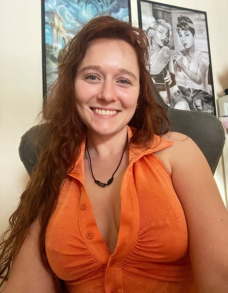 Cosmonaughtie star exclusive pic