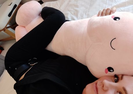 angielynxxx beautiful model archive