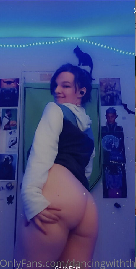 Dancingwiththefae xxx pornstar photo