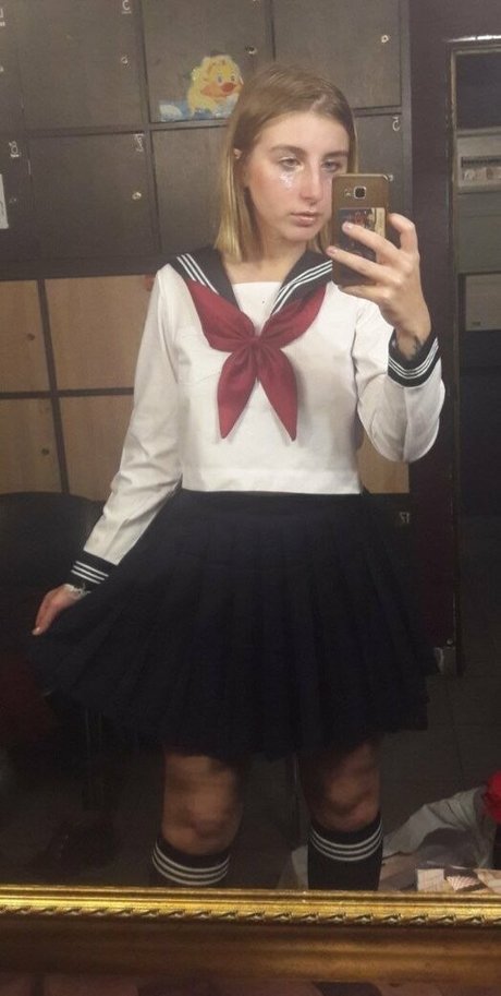 alice immodest top actress galleries