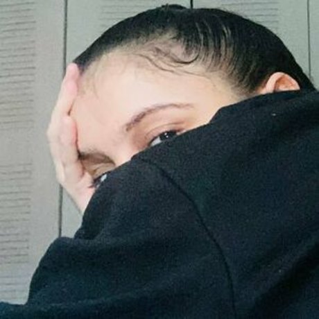 miladie nudes actress gallery