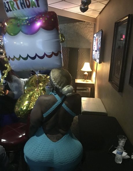 msphat70 sex star pic