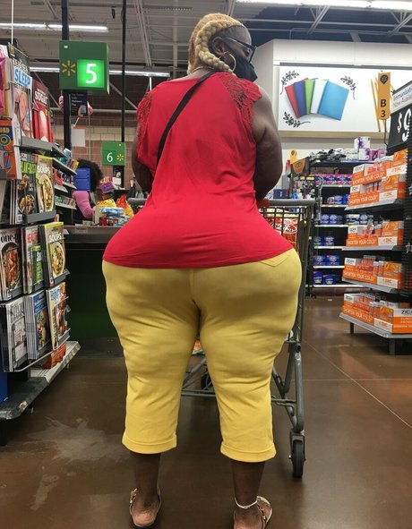 msphat70 star nude galleries