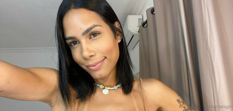 lunatransgirl star naked photo