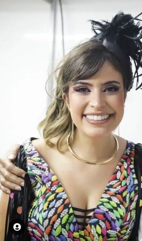 Tabata Amaral beautiful actress photo