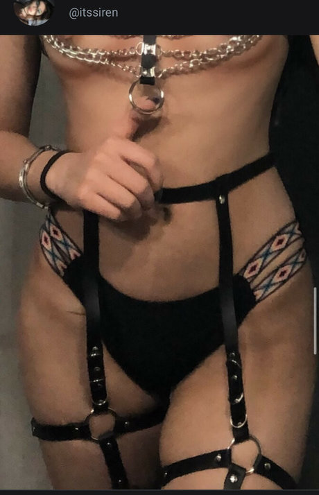 ItsImperial porn model photos