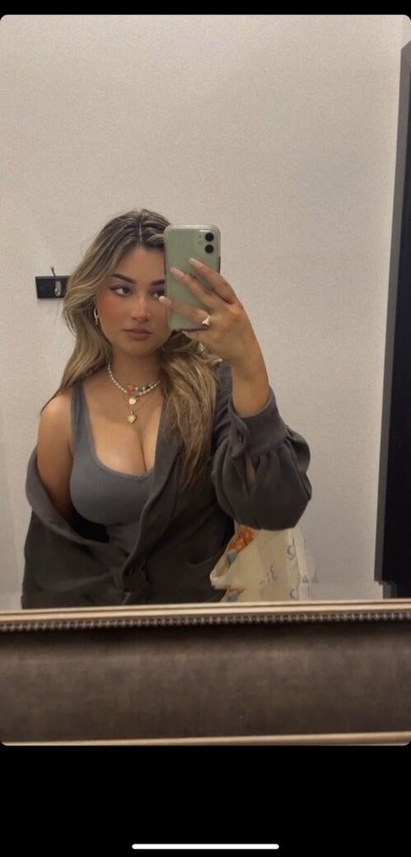 kaylielvin porn model photo