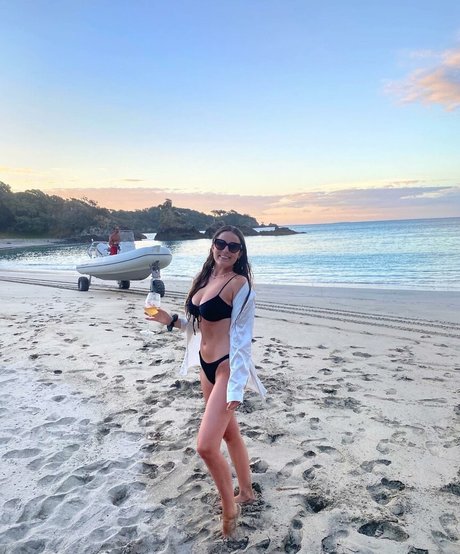 Amber Lee Lockhart star erotic picture