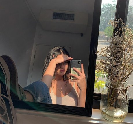 Carolyn Marcinkus naked pornstar image