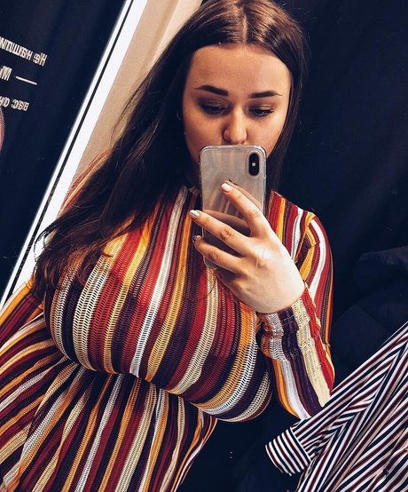 Olga Boyko naked actress img