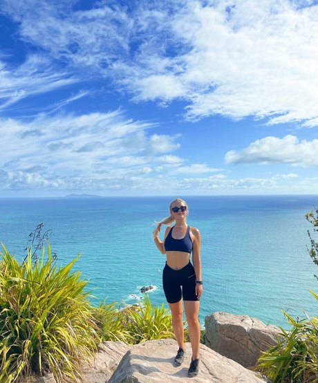 ellaredmond star beautiful photo