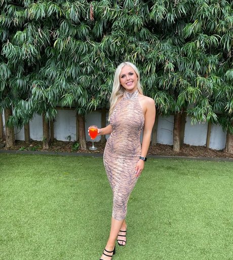 ellaredmond sex pornstar pic