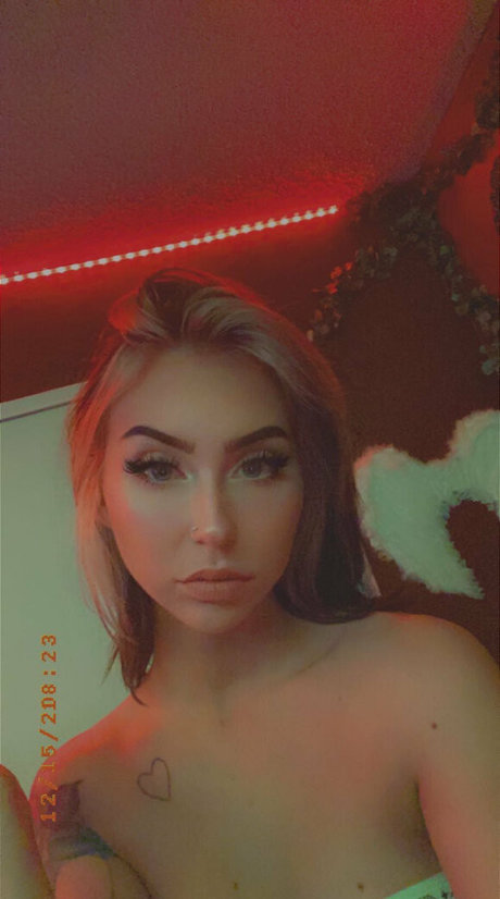 dollyhazed top model pics