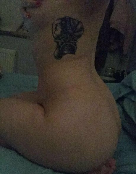 livvy baby top star img