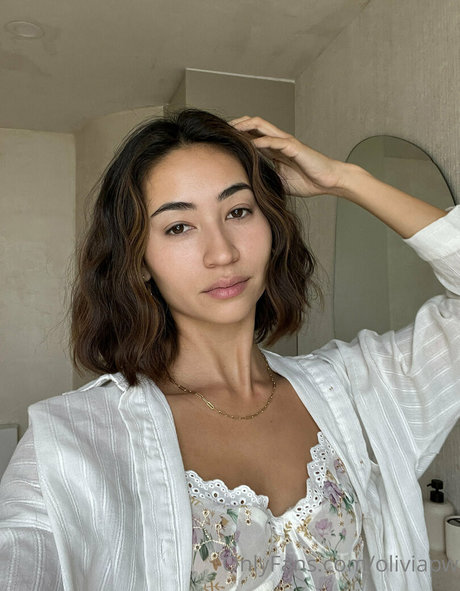 oliviapw model naked galleries