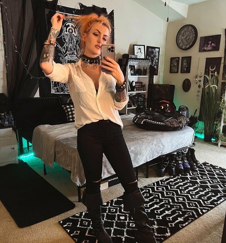 pokket official pornstar adult images