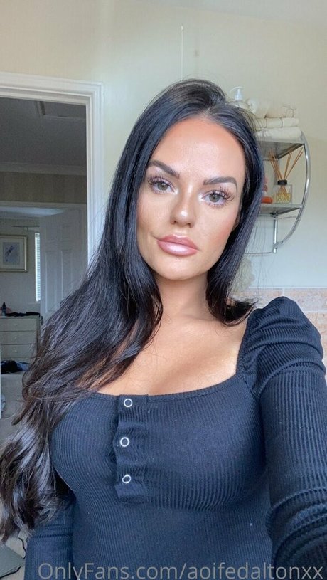 aoifedaltonxx adult model pics