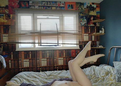 pantieprincess23 model hd pic