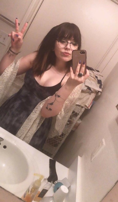 beelzebubsuwu porn actress archive