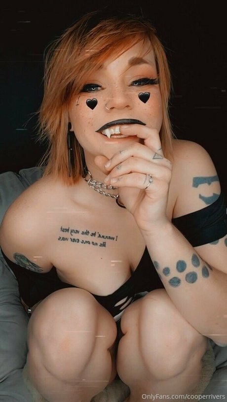 Cooper Brookes sexy actress photo