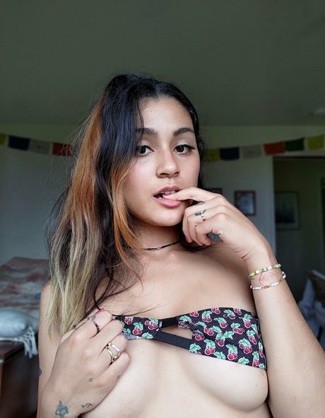 freenattybabyx nude star photo