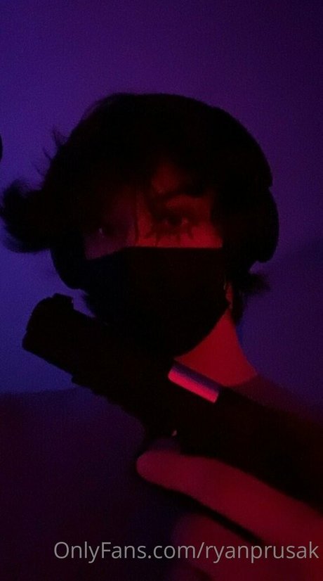 slowwwww high quality actress image