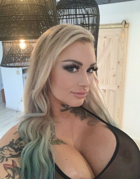 light onlyfans hot sex image