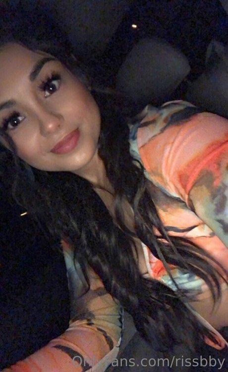 curvy cougar onlyfans hd pics