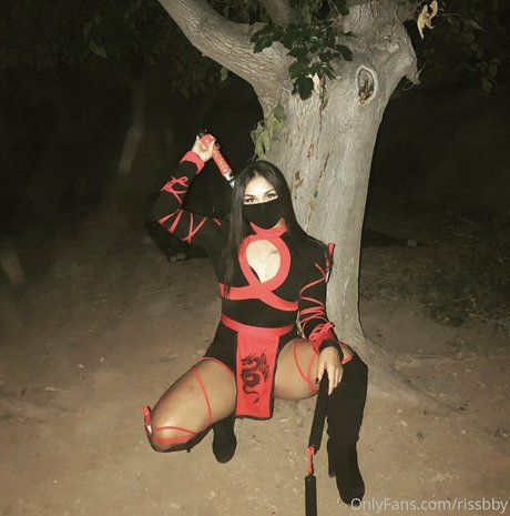 rissbby model erotic gallery