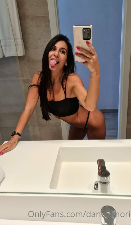 danikamori model perfect picture