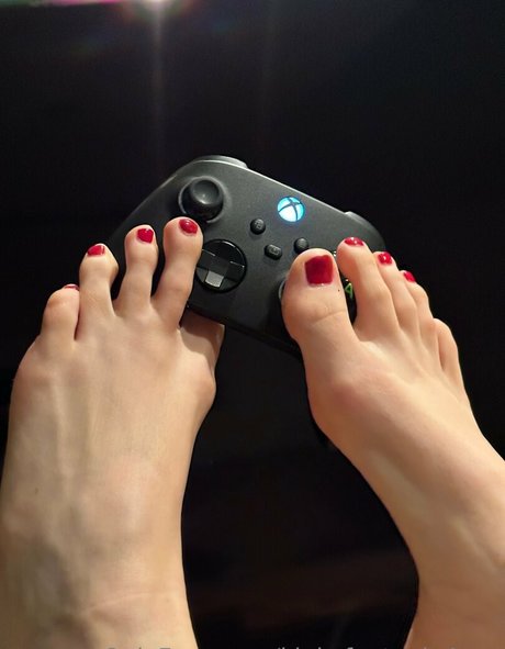 kinkyfeetonly4you free actress picture