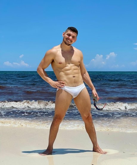 emiliano terra high quality actress picture