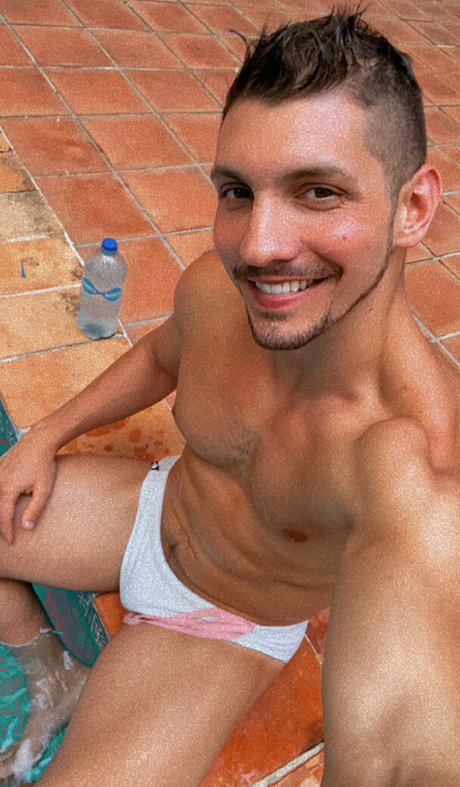 emiliano terra star top image