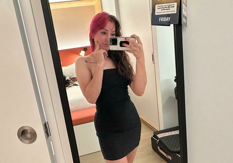 JenTCC sexy pornstar pics