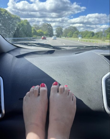 saggy milf onlyfans art naked galleries