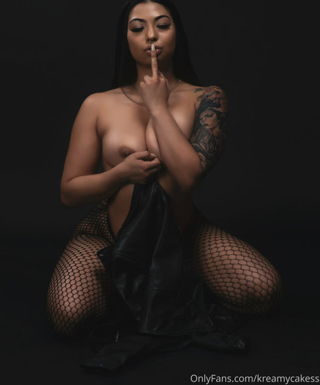 Kreamy Cakes beautiful pornstar pictures