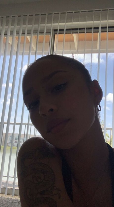 Latina Beauties erotic actress galleries