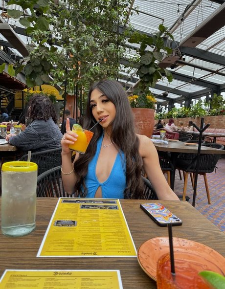 thigh high boots onlyfans porno img