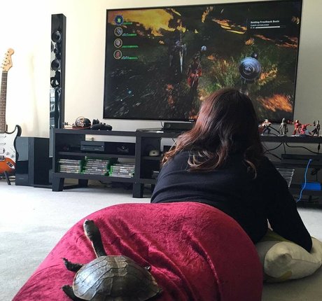 Rae Johnston nude model pic