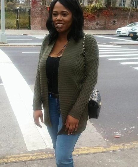 cute onlyfans hot nude images