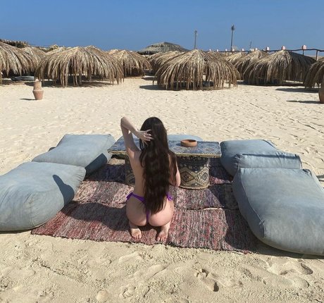 Haniasipa hot model picture