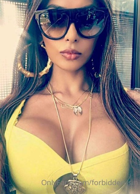 petite girls onlyfans art xxx photo