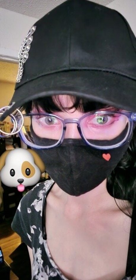 Monimusume erotic model picture