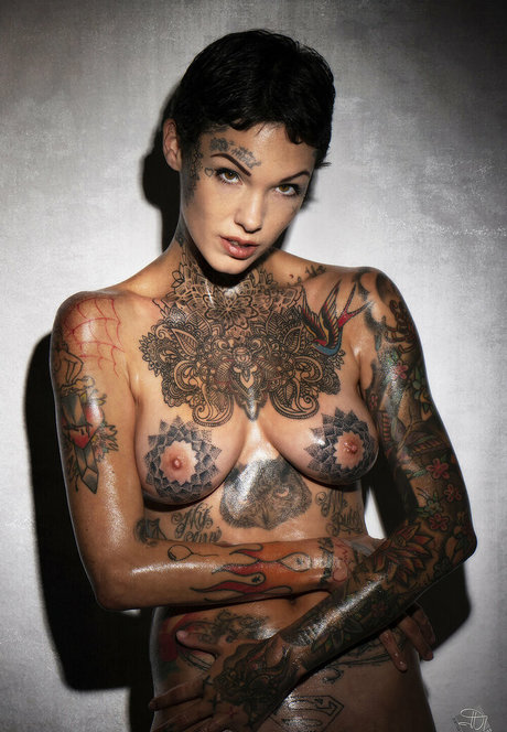 Lucy zzz porn model gallery