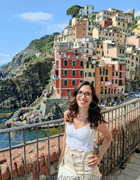 mylittlecoraline nice actress pictures