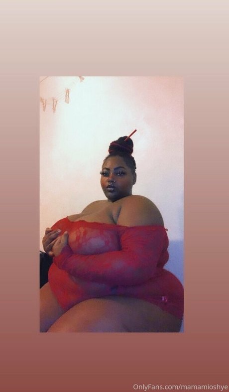 mamamioshye star pretty pictures